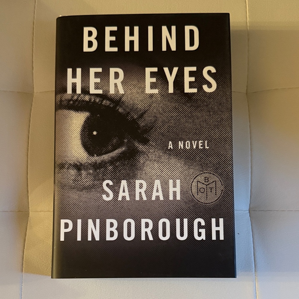 Behind Her Eyes by Sarah Pinborough